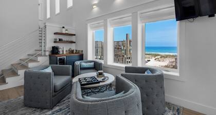 Tuscan Sun 🌞 Gulf View Retreat w/ Pool, Elevator + Game Room | Event-Friendly