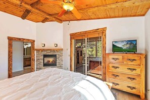 4 bedrooms, WiFi, bed sheets