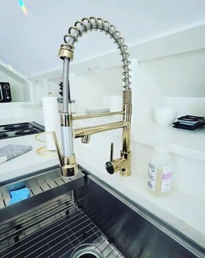 Shower - stylish guesthouse walking distance to icww (Wilmington)