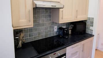 Fridge, microwave, oven, toaster