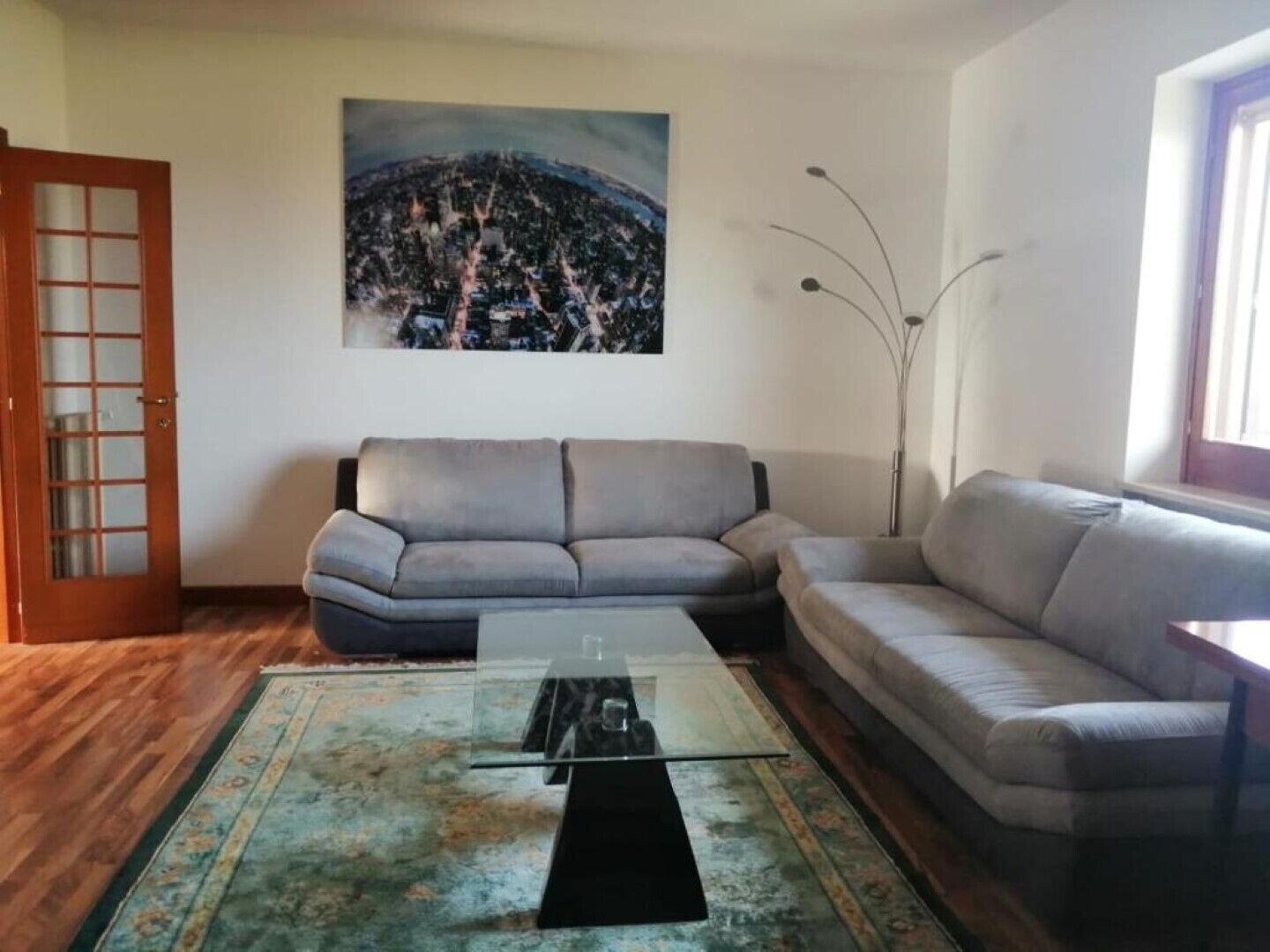 TV, caminetto, tavolo da calcetto