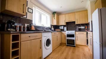 Fridge, microwave, oven, toaster