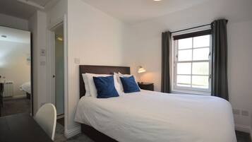 1 bedroom, iron/ironing board, travel crib, WiFi