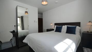 1 bedroom, iron/ironing board, travel crib, WiFi