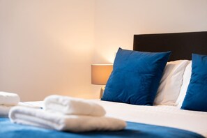 1 多间卧室、熨斗/熨衣板、WiFi、床单