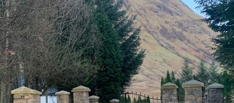 Achintee Cottages No 1