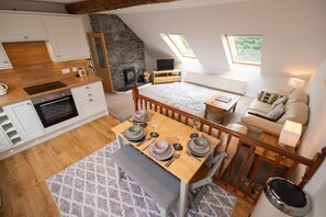 Interior - Achintee Cottages No 2 (Fort William)