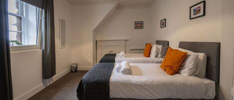 2 chambres, bureau, fer et planche à repasser, Wi-Fi