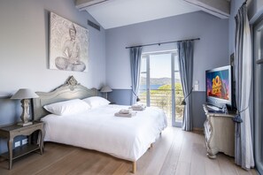 6 chambres, accès au Wi-Fi (inclus), literie fournie