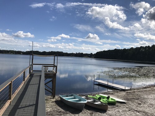 Peaceful 3/2 Lake House on Lake Geneva