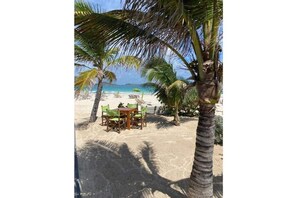 Outdoor dining - SALT 6: swimming pool, direct access to Orient Bay beach (saint Martin)