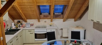 Cozy attic apartment 10 minutes away from the old town