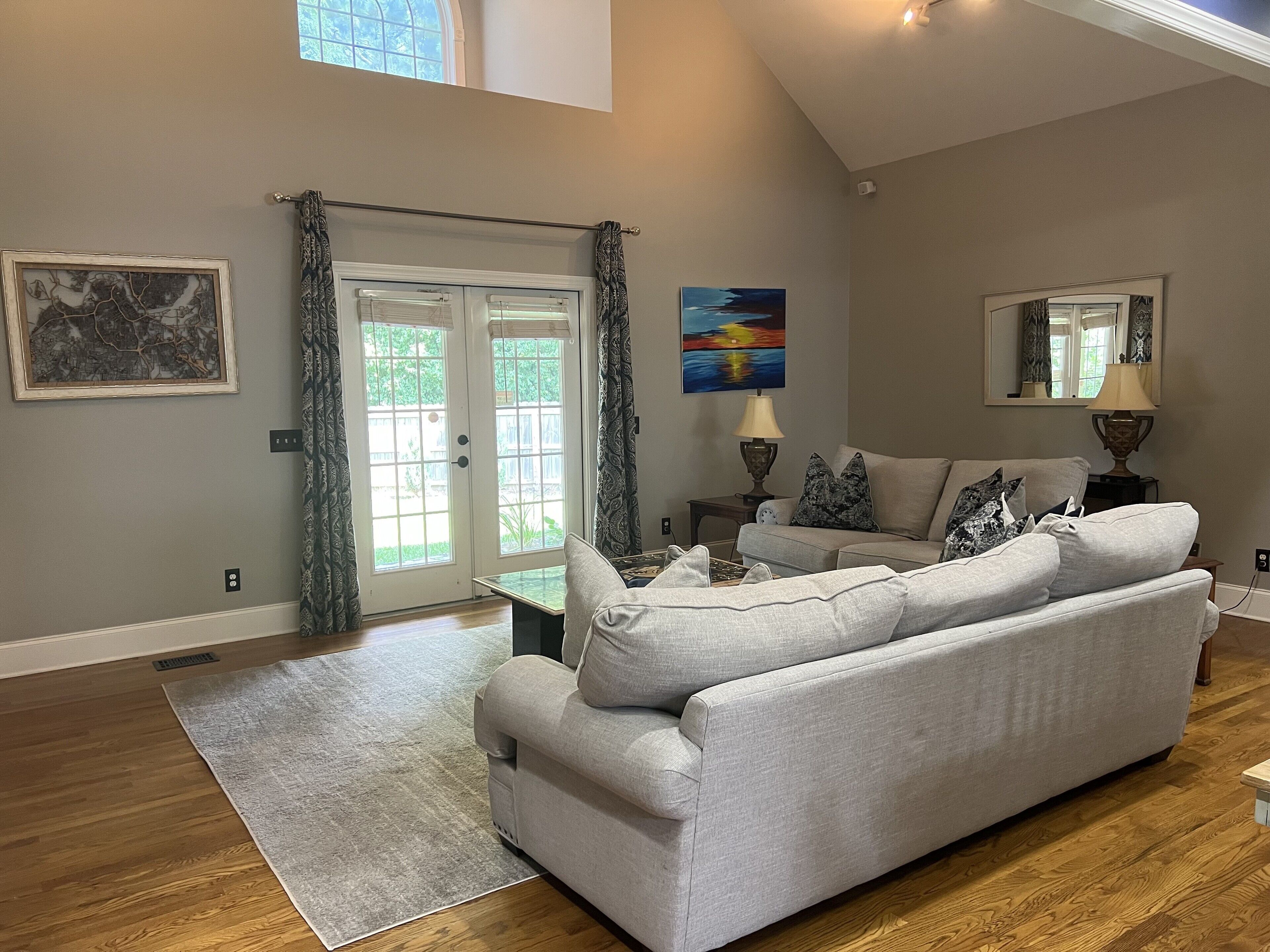 Family & Pet Friendly - 3bd/2ba - East Nashville - Nashville, TN