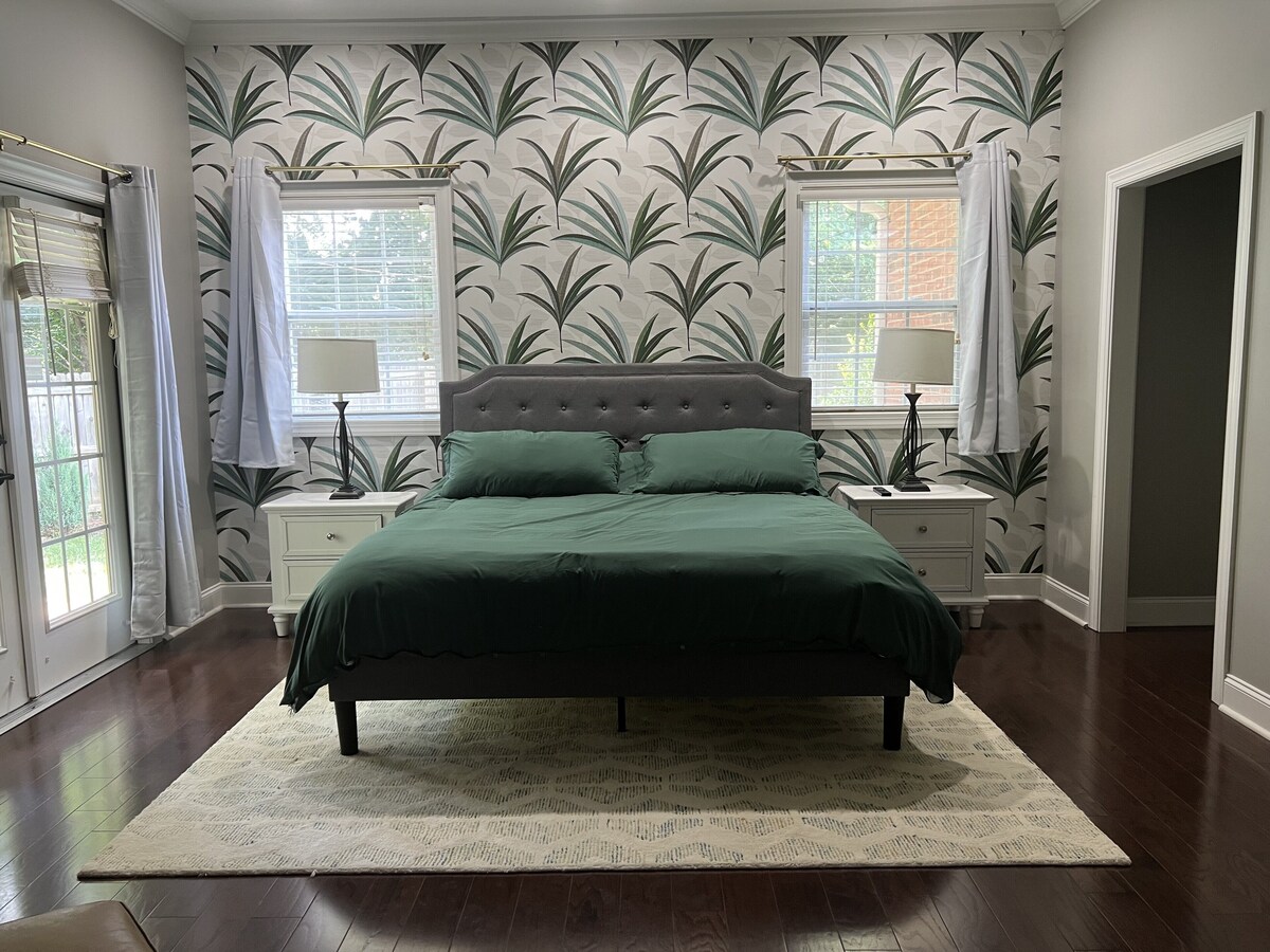 Family & Pet friendly - 3bd/2ba - East Nashville