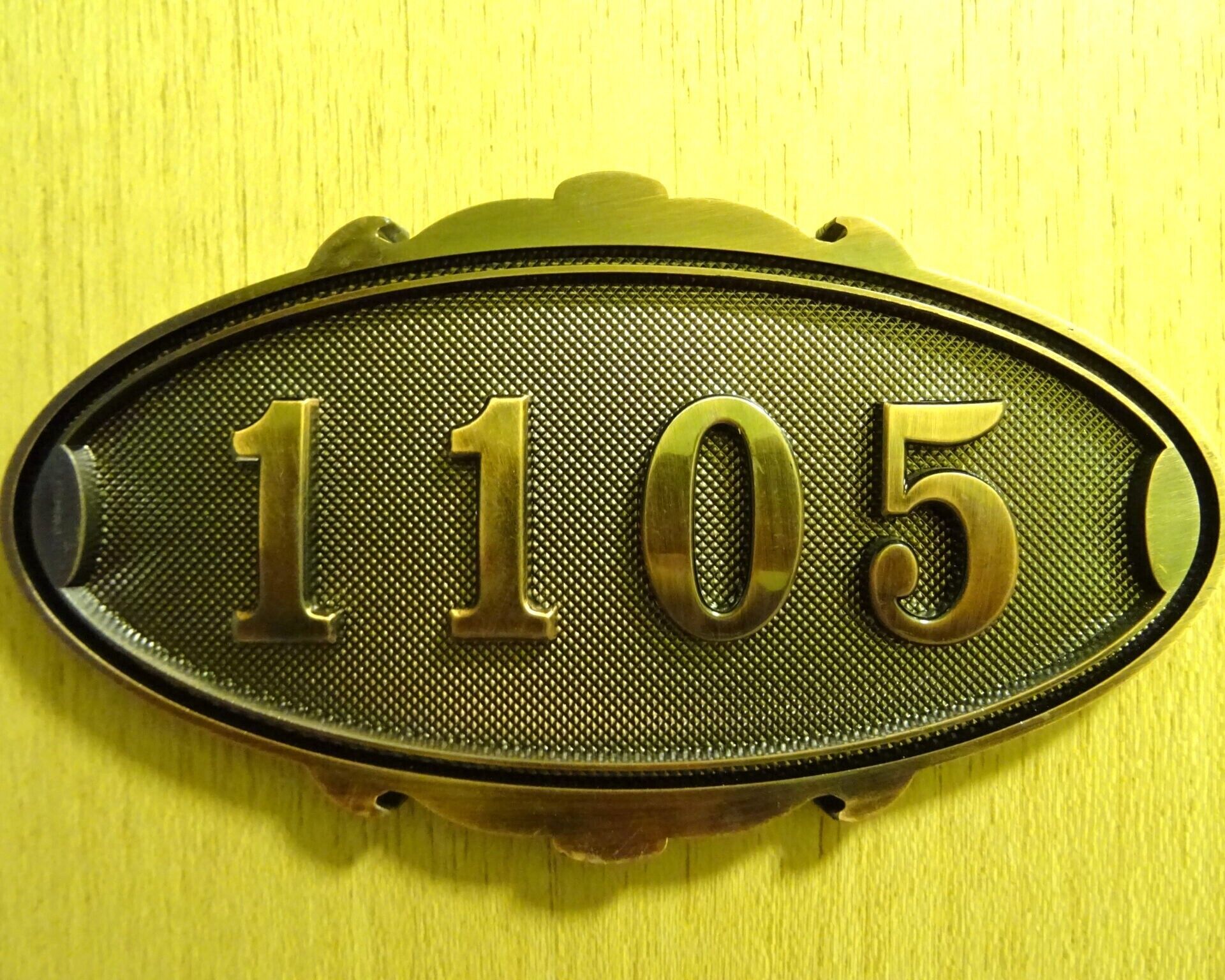 Comfort-Zweibettzimmer, 2 Einzelbetten, allergikerfreundlich, Seeblick (Nr. 1105) | Hochwertige Bettwaren, Minibar, individuell dekoriert