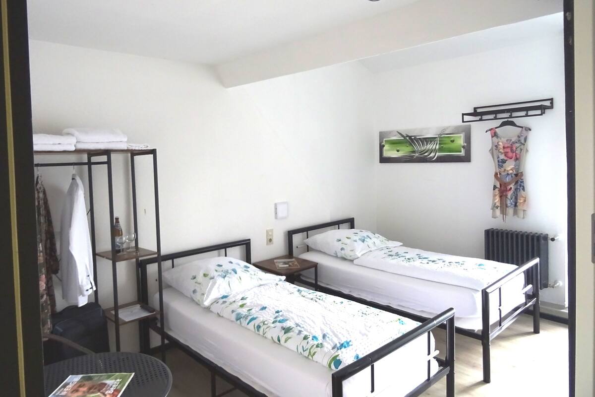 1 habitación, ropa de cama de alta calidad y decoración personalizada