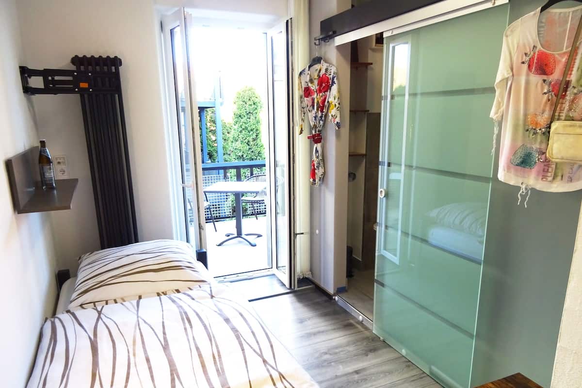 1 habitación, ropa de cama de alta calidad y decoración personalizada