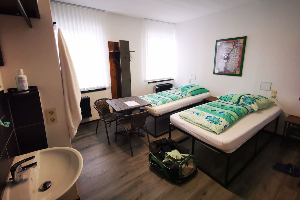 1 habitación, ropa de cama de alta calidad y decoración personalizada