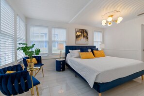 2 bedrooms, desk, iron/ironing board, travel crib - Coco's Cozy Cabana - Hot Tub / Walk to Downtown (St. Augustine)