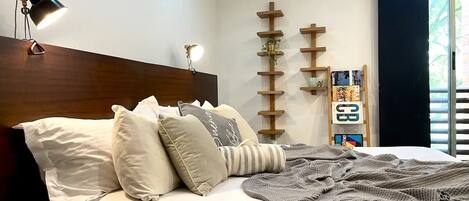 1 camera, una scrivania, Wi-Fi gratuito, lenzuola