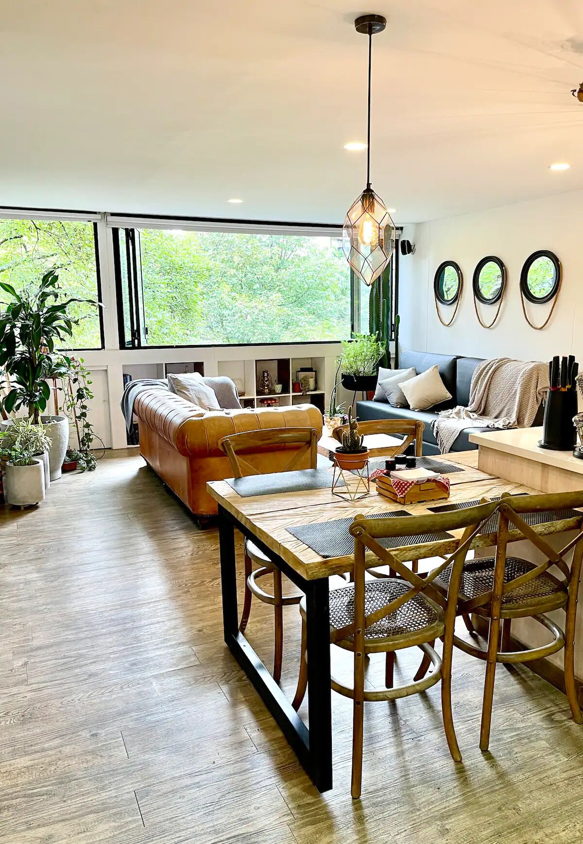 Smart TV, books, stereo, computer monitors