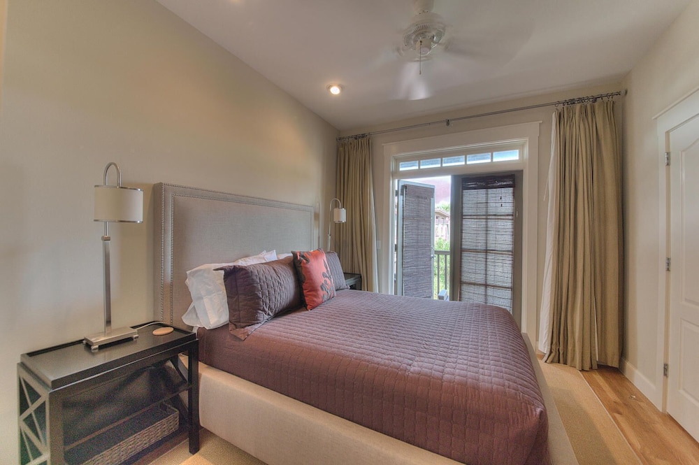 On 30A, 4 Houses from Beach with Beachfront Pool, between Rosemary and