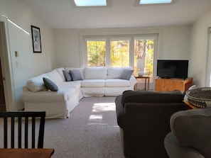 Living area - On Mountain Ski House!! (Carrabassett Valley)