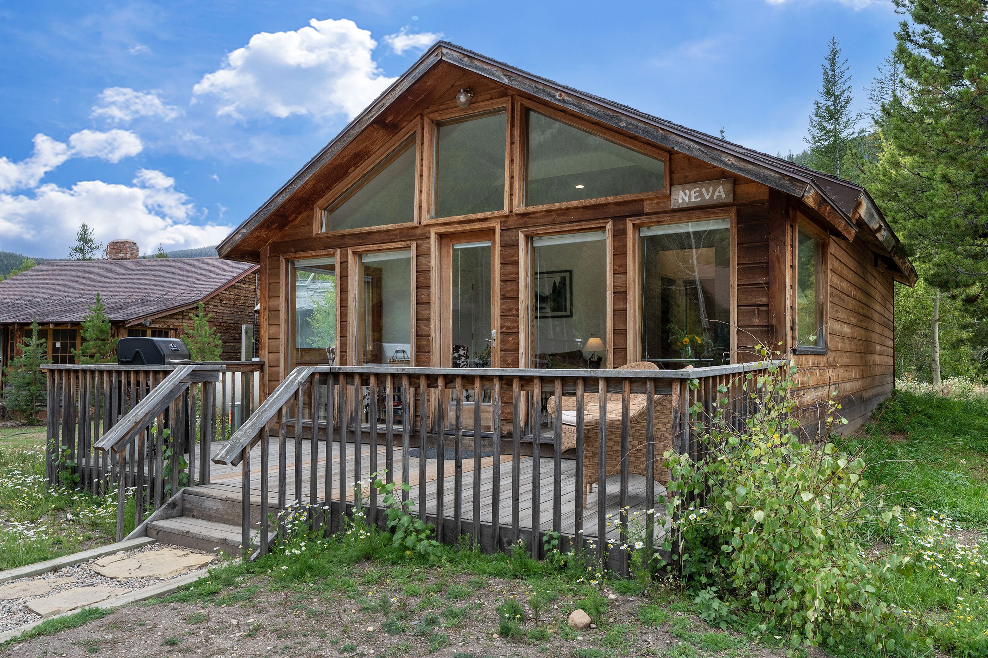 Family Cabin, Non Smoking, Mountain View | Terrace/patio
