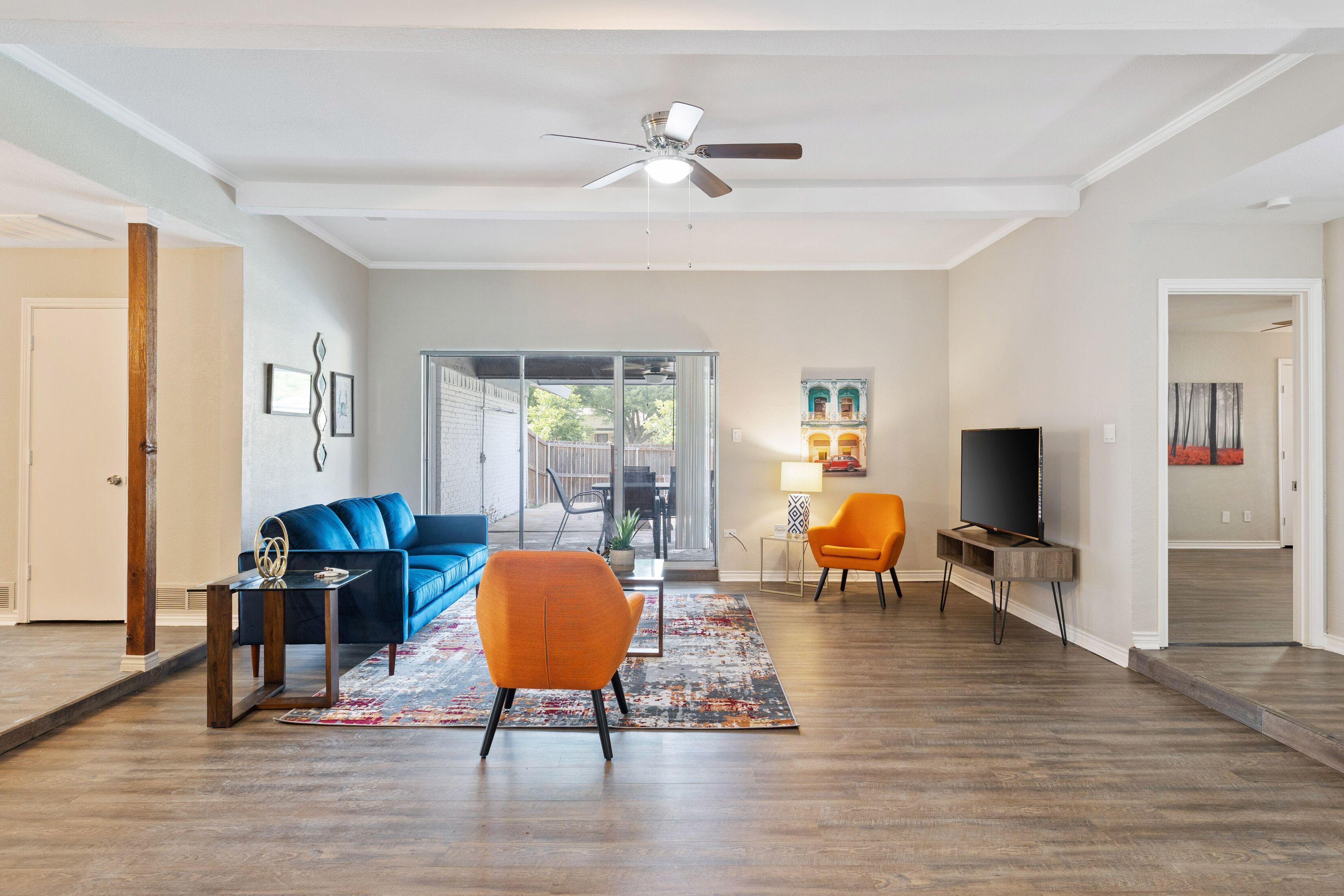 4BR Spacious Home w/King Bed, Pool & Shuffleboard