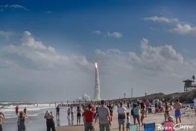 Prime Location! 5min to the Beach/Cruises