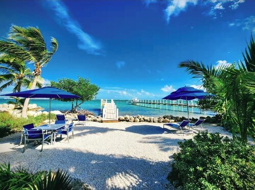 Peaceful ocean front cottage.
