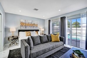 4 Schlafzimmer, Bügeleisen/Bügelbrett, WLAN, Bettwäsche