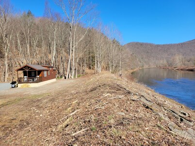Brand New! Riverfront River Bend Cabin - Catskill fly fishing outside your door!
