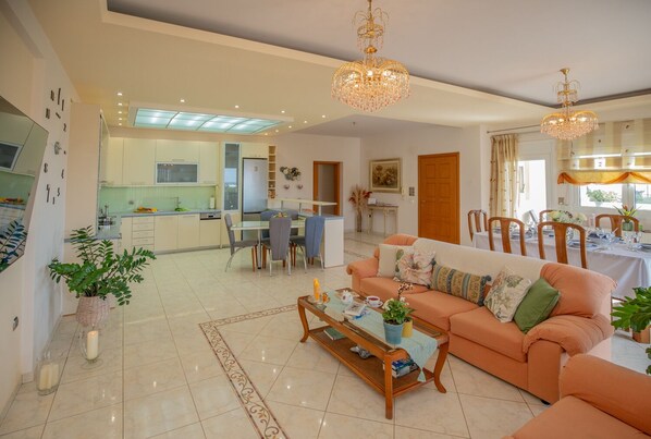 Smart TV, video games, books, stereo