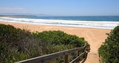 Coastal Capers - Pet Friendly - 10 Mins Walk to Beach