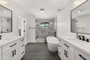 Badewanne, Haartrockner