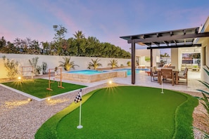 A heated pool - Querencia  | Pool, Hot Tub, Putting Green, Fire Pit, TPC Golf | Scottsdale (Scottsdale)
