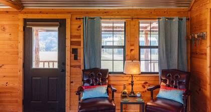 Brazos River Cabin on 15 Acres