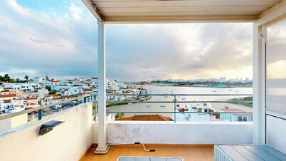 Vila Vida (8) | Private Heated Pool | Sea & Beach | Roof Terrace | Restaurants
