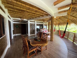 Outdoor dining - Breathtaking Sea View Apartment Casa Xochi  (San Agustinillo)