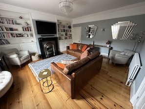 Cottage | Living area