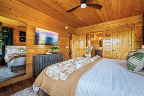 3 chambres, fer et planche à repasser, Wi-Fi gratuit, draps fournis