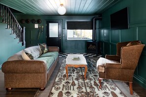 Otto's Chalet | View from room - N+P Boutique Lodge (Big Bear Lake)