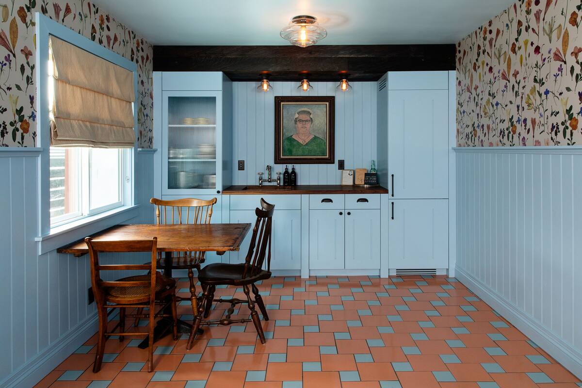 Maria's Cottage | Dapur pribadi | Mesin pembuat kopi/teh, lemari es besar, microwave, dan ketel listrik
