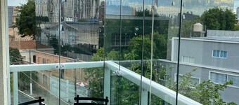 BEAUTIFUL LOFT, WITH PARKING SPACE, WIFI, AIR CONDITIONING, TV 50 ''