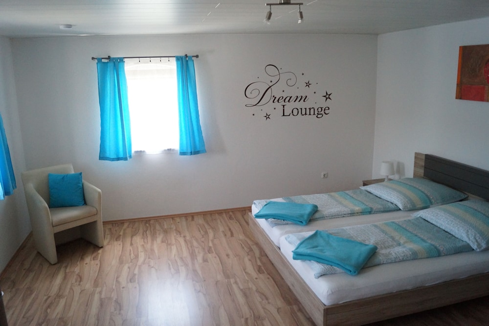 Vacation apartment 1, Denk family, 120m² central location, directly on