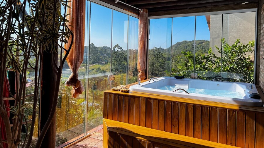 Bangalô House - Praia do Rosa SC