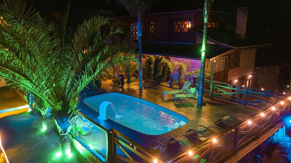 Baignoire à remous privée