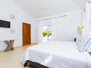 3 bedrooms, iron/ironing board, WiFi, bed sheets - Premium Villa with Private Pool and Barbecue (Sosúa)