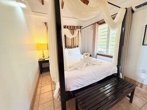 1 habitación y caja de seguridad en la habitación 